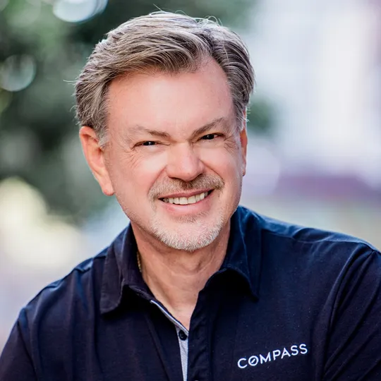 David Koon, Agent in  - Compass