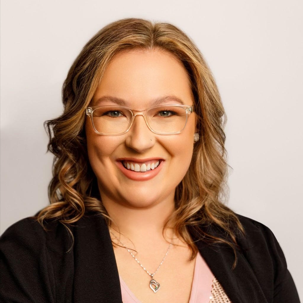 Headshot of Brenna Winsey