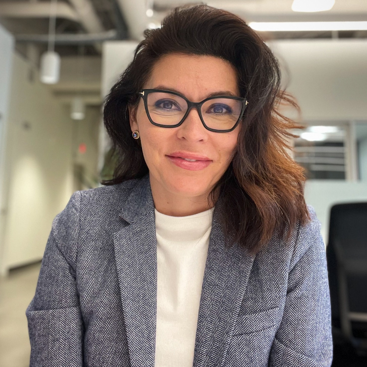 Headshot of Miki Jarrett