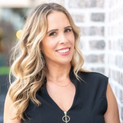 Headshot of Theresa Reilley