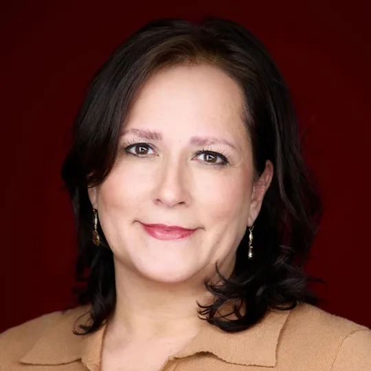 Flor Hasselbring, Agent in  - Compass