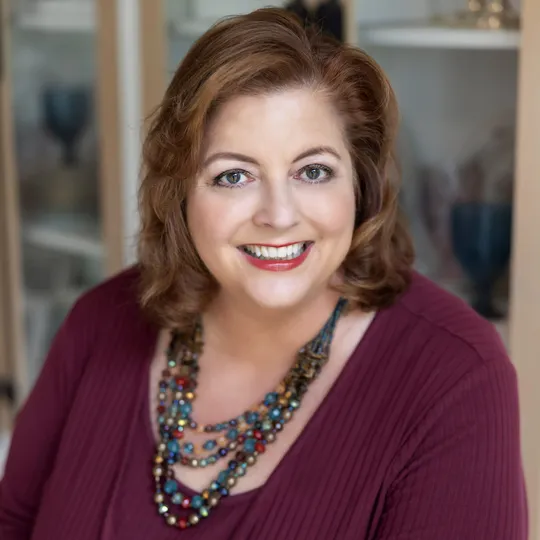 Stacy Cate, Agent in  - Compass