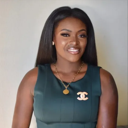 Shameka Wilcox, Agent in  - Compass