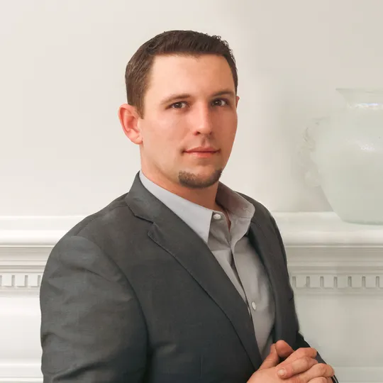 Jared Zipes, Agent in  - Compass