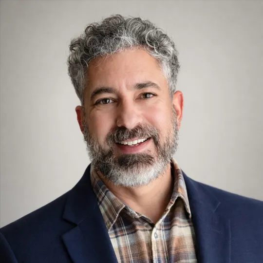 Sean Mitchell, Agent in  - Compass