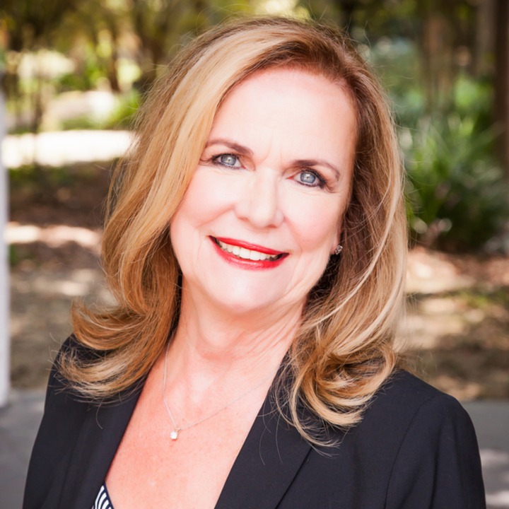 Headshot of Debbie Rotolo