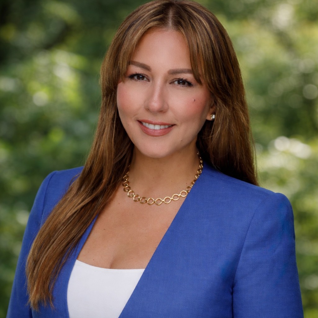 Headshot of Henny Barreto