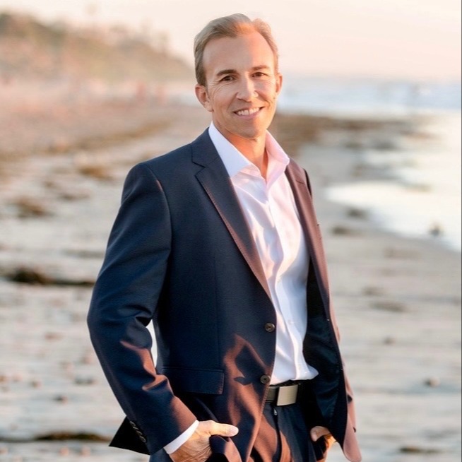 Headshot of Chris Wolfe