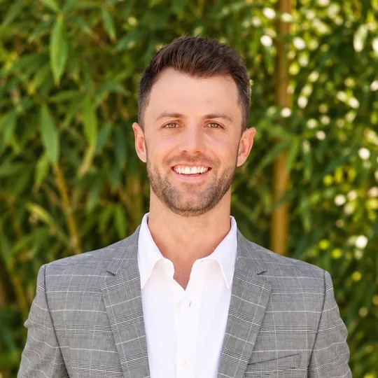 Adam Reifer, Agent in  - Compass