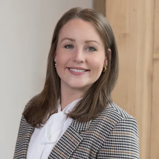 Kate Flynn, Agent in  - Compass