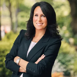 Jill Berger, Agent in  - Compass