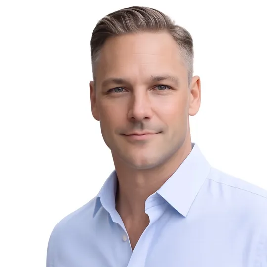 David Smith, Agent in  - Compass