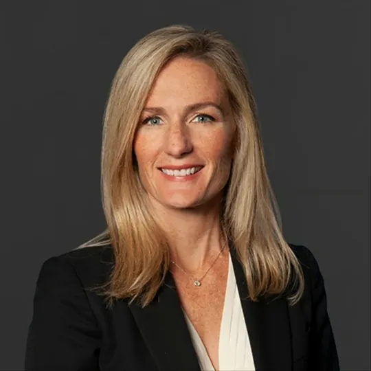 Marni Phippen, Agent in  - Compass