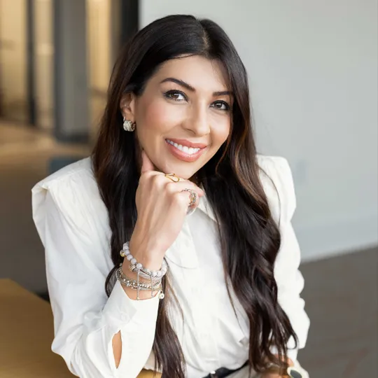 Nika Rouhanifard, Agent in  - Compass