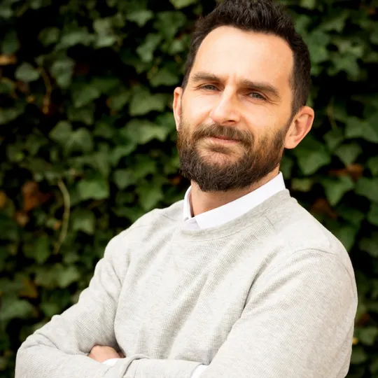 Kevin Kerr, Agent in  - Compass