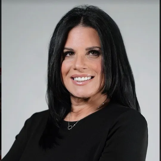 Joann Mossner, Agent in  - Compass