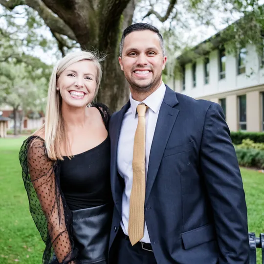 Shelby Serrao, Agent in  - Compass