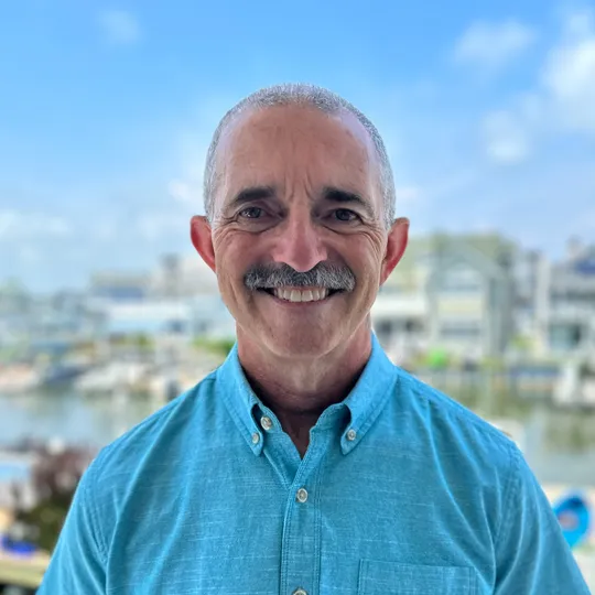 Robert Bond, Agent in  - Compass