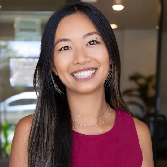 Lexi Lau, Agent in  - Compass