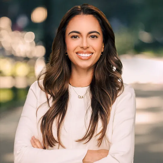 Josie Gutierrez, Agent in  - Compass