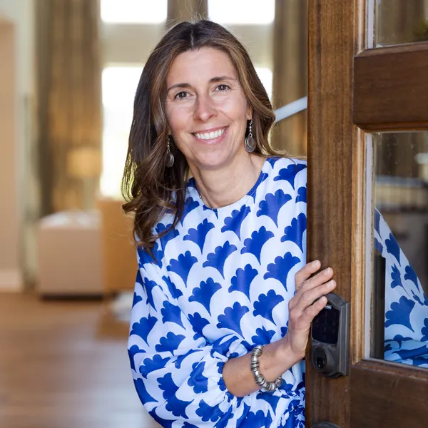 Jackie Tulumaris, Real Estate Agent - Compass