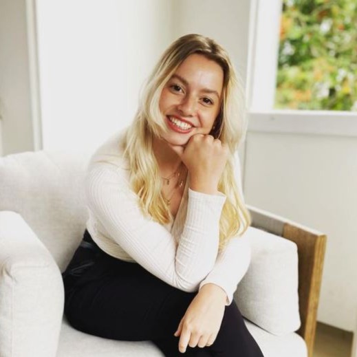 Headshot of Elaine Stachowiak