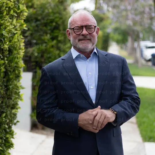 Eric Kuersteiner, Agent in  - Compass