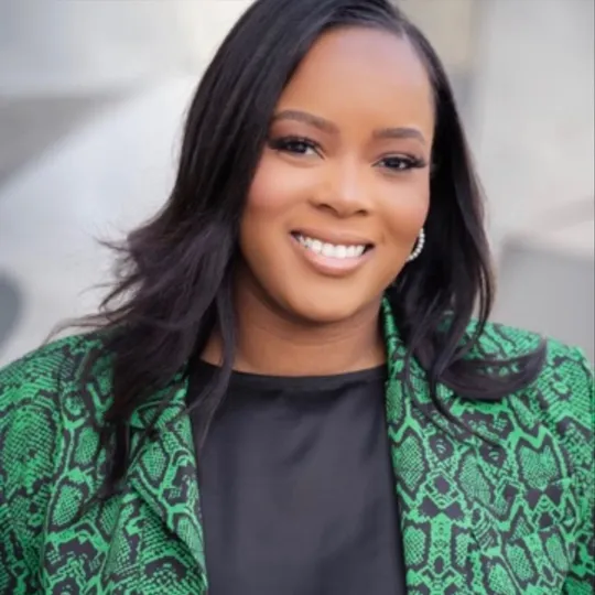 Terene Williams, Agent in  - Compass