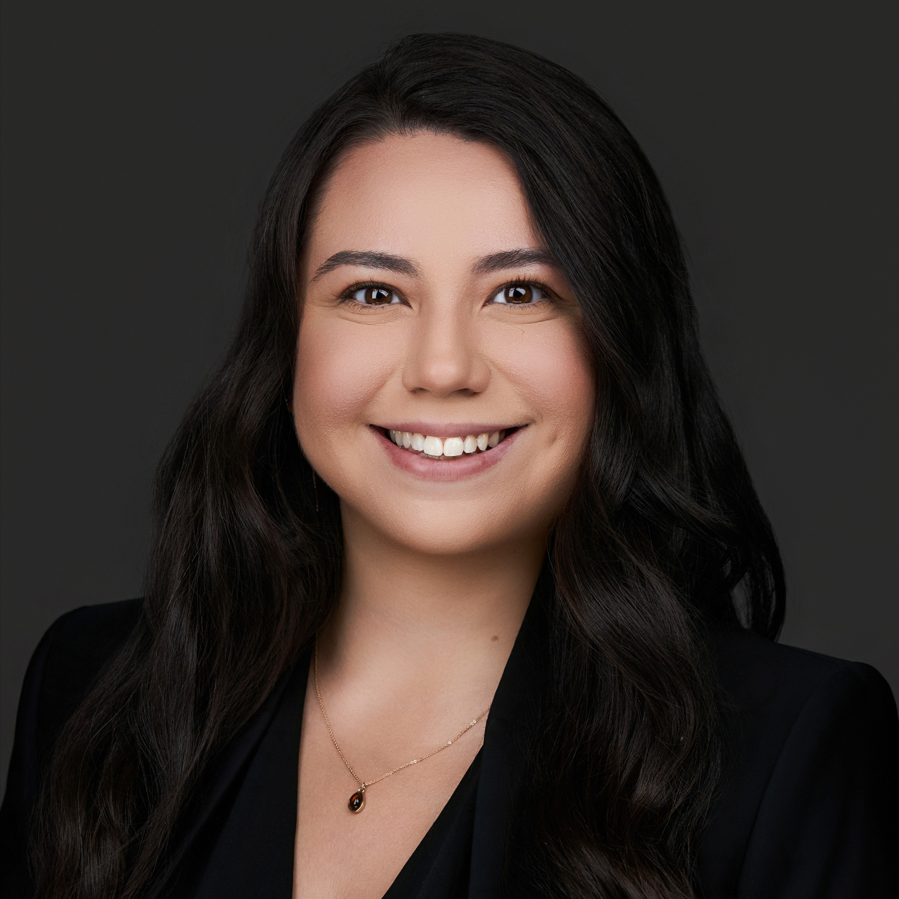 Headshot of Iris Gomez