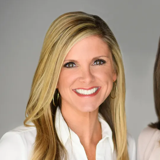 Meg Thomassie, Agent in  - Compass