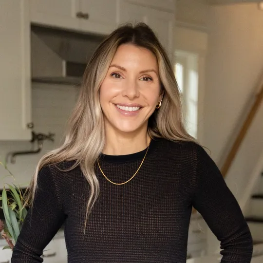 Riley Sparling-Beckley, Agent in  - Compass