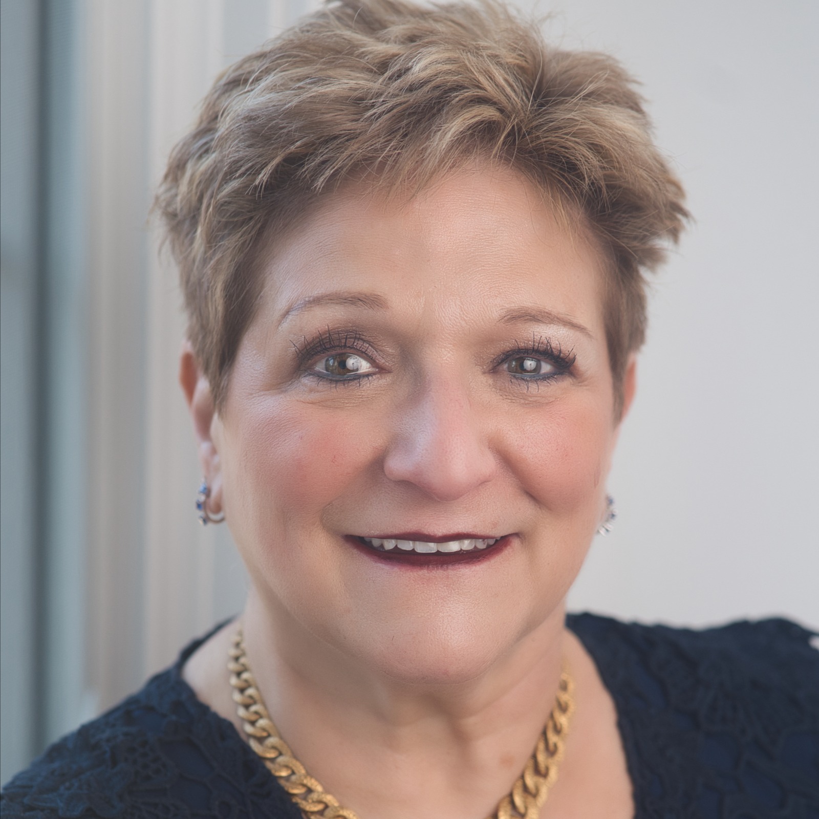 Headshot of Debbie Hymen