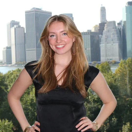 Grace Rundhaug, Agent in  - Compass