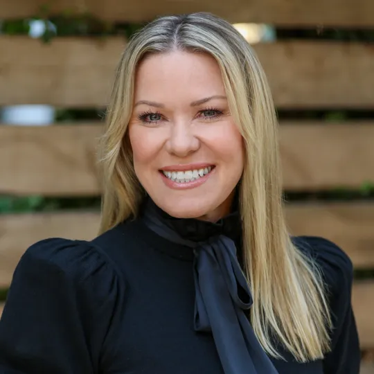 Mishel Brownlee, Agent in  - Compass