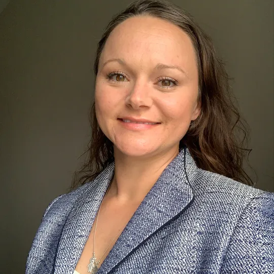 Annicka Weber, Agent in  - Compass