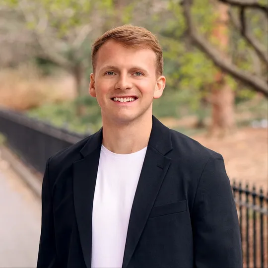 Cam Armand, Agent in  - Compass