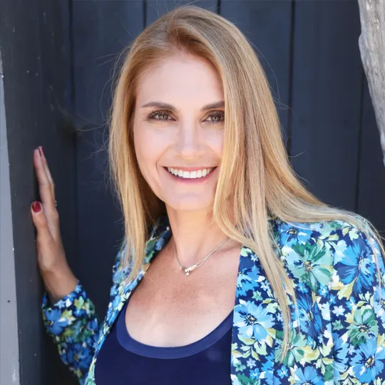 Rebecca Sekulich, Agent in  - Compass