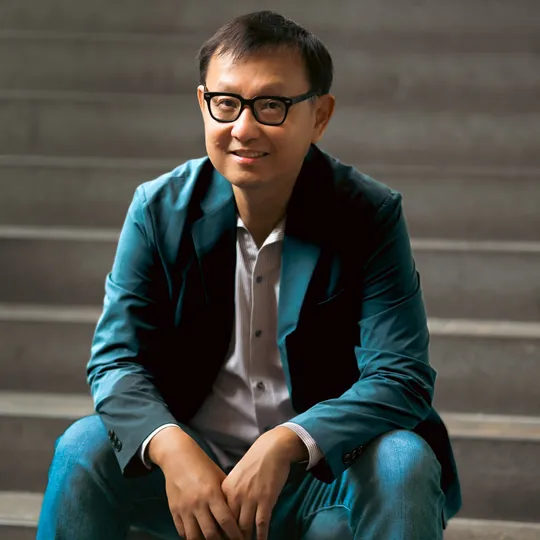 Charlie Giang, Agent in  - Compass