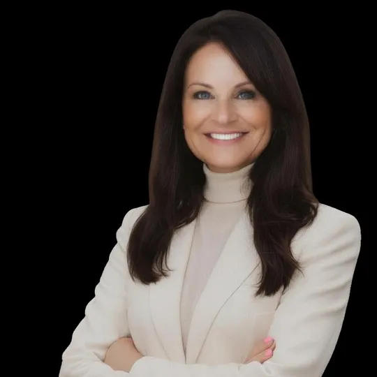 Sara Crombie, Agent in  - Compass