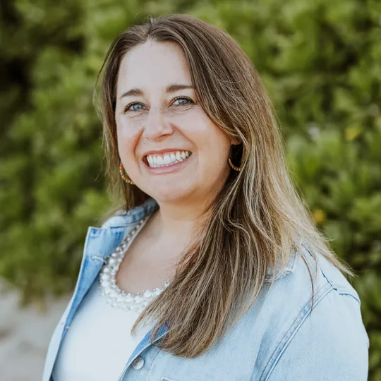 Anne Wilson Roberts, Agent in  - Compass