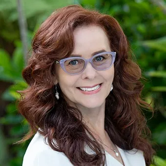 Kerri Jo Heim, Agent in  - Compass