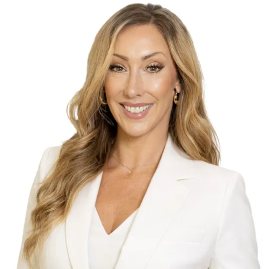 Jacqueline Roland, Agent in  - Compass