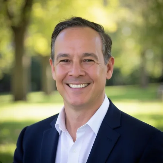 Rob Alvarez, Agent in  - Compass