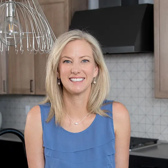 Kamron Wosachlo, Agent in  - Compass