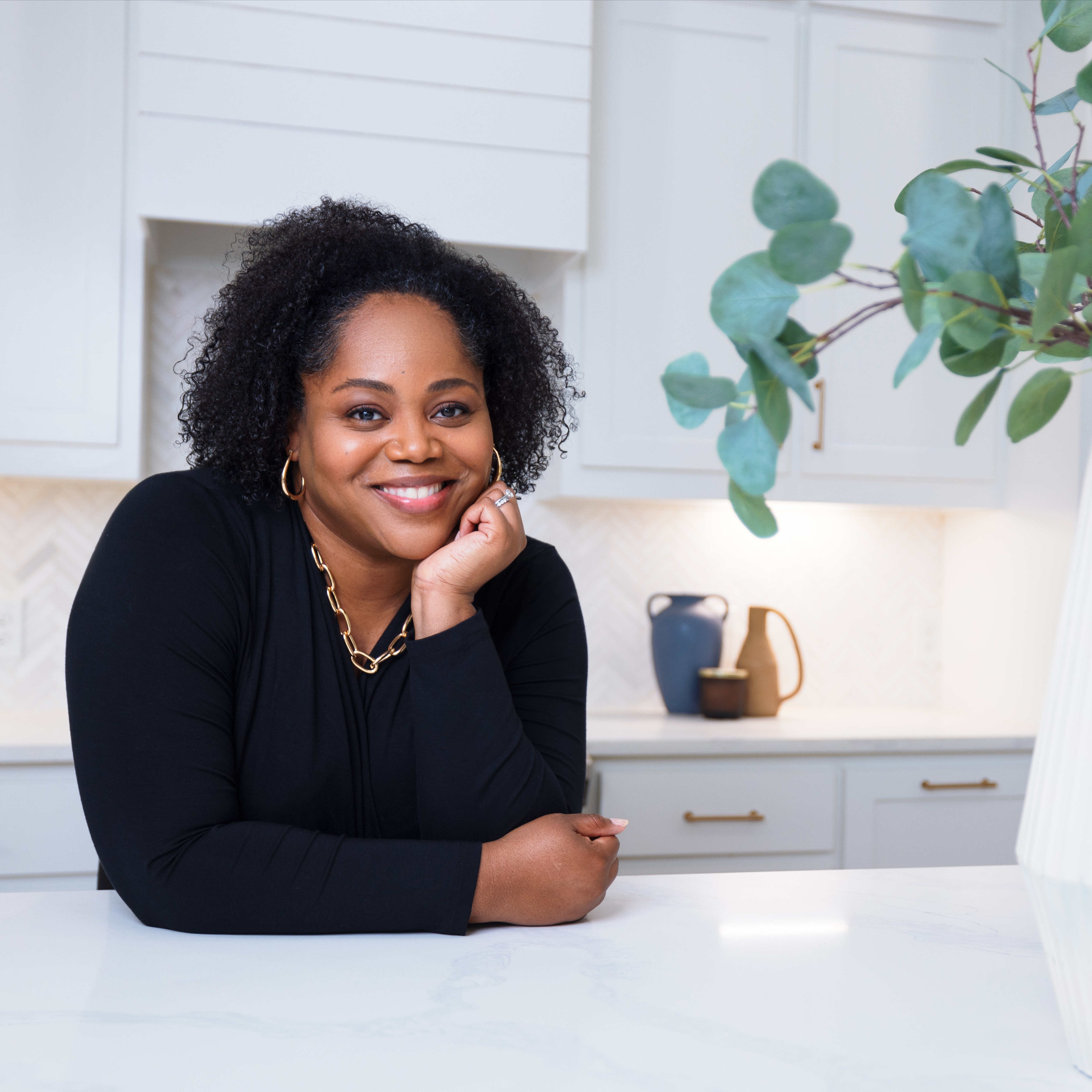 Headshot of Albany Shaw