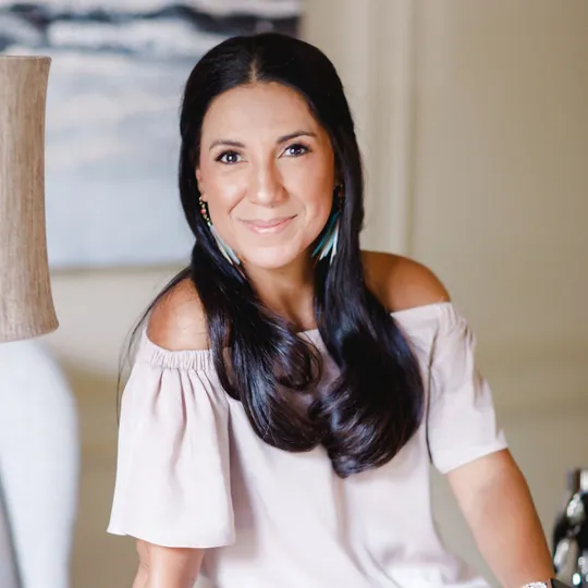 Michelle Rios Kidd, Agent in  - Compass