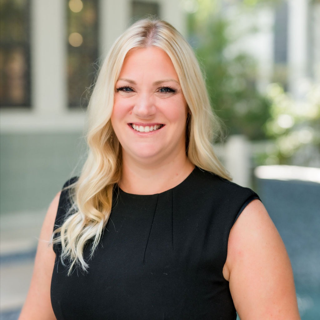 Headshot of Stephanie Reiter