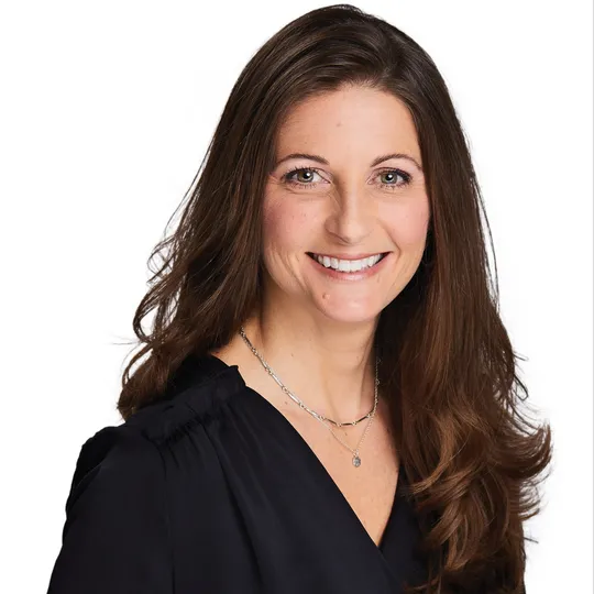 Lori Elam, Agent in  - Compass