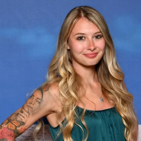 Bethany Ewing, Agent in  - Compass