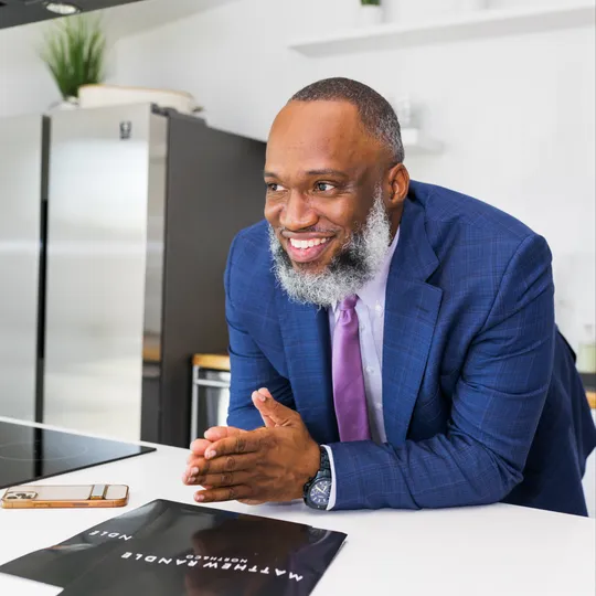 Matthew Randle, Agent in  - Compass